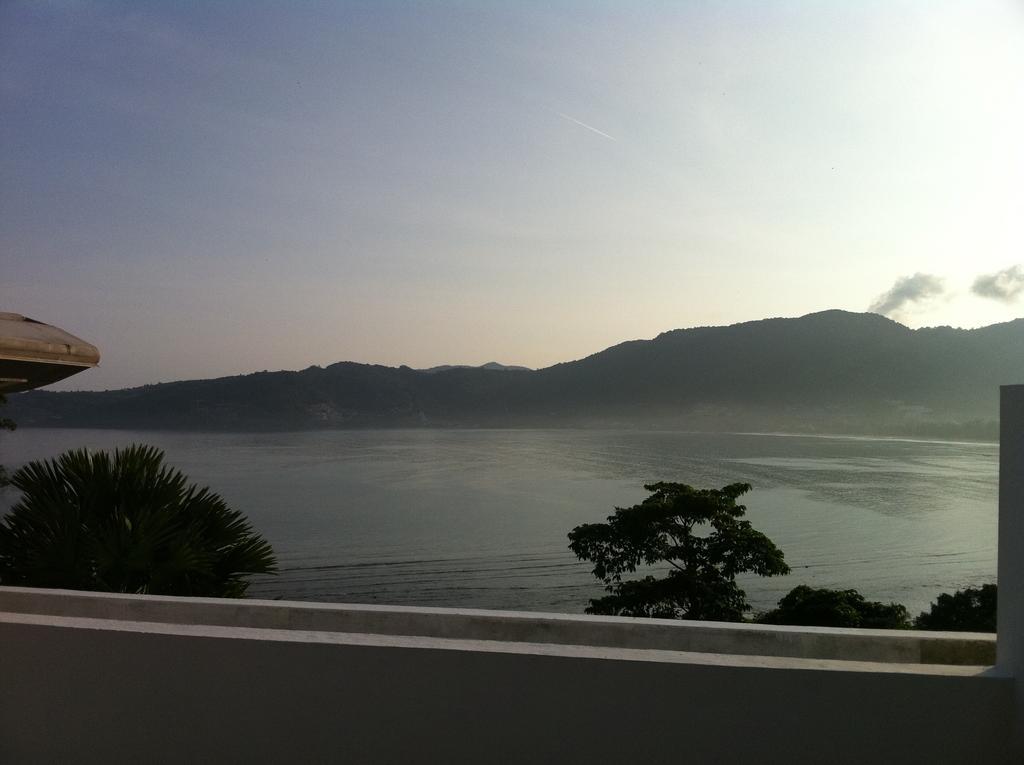 Atika Villas Patong Екстериор снимка